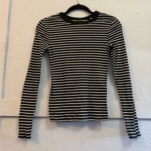 Wild Fable Black and White Striped Long Sleeve Tee